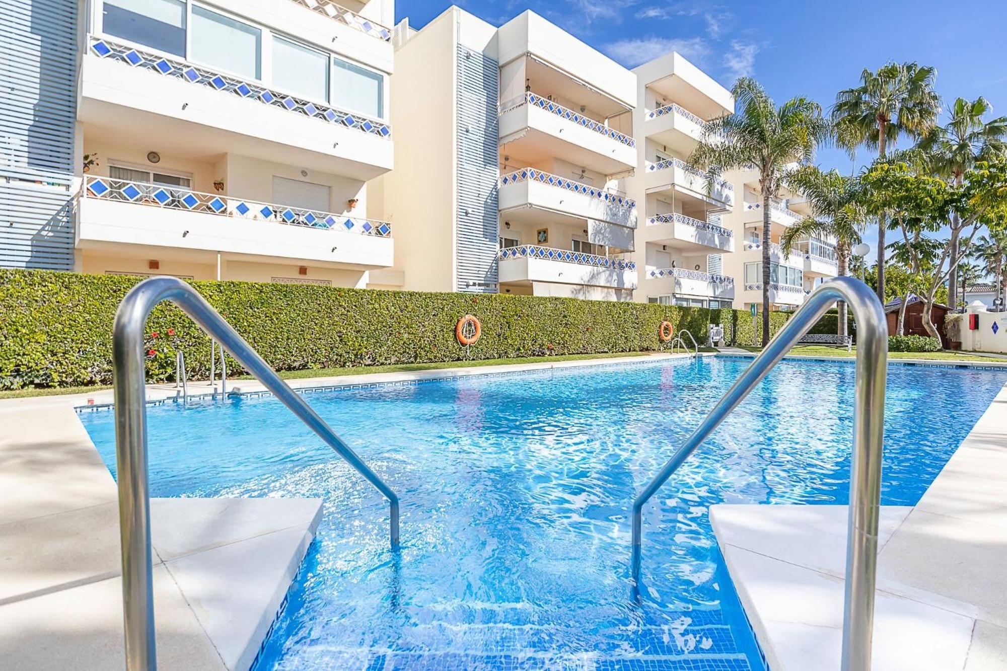 Elviria Pool And Appartement